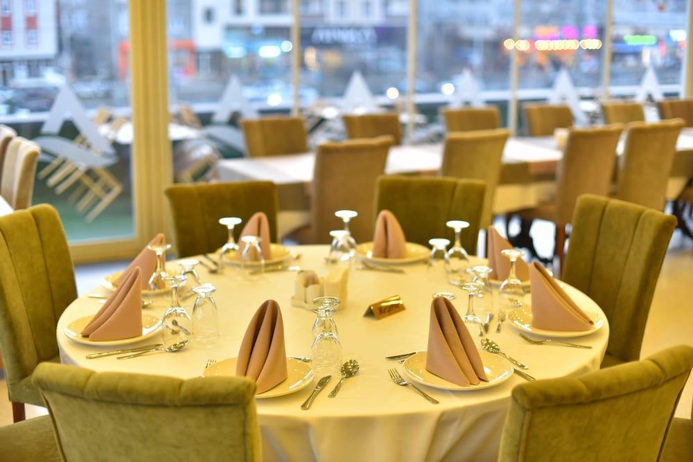 Alesha Suite Otel Trabzon Luaran gambar