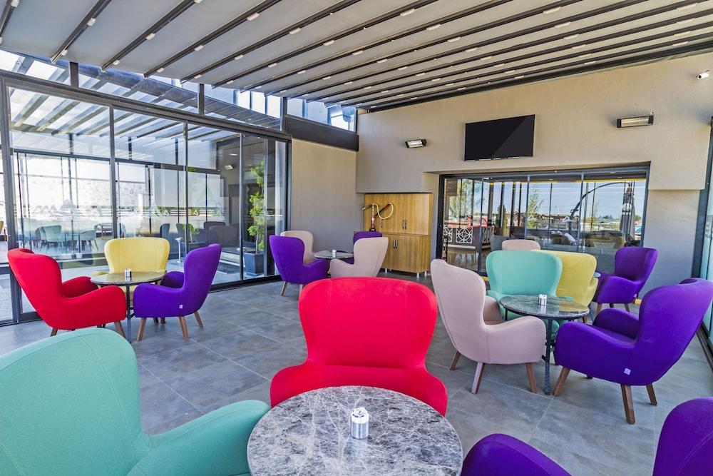 Alesha Suite Otel Trabzon Luaran gambar