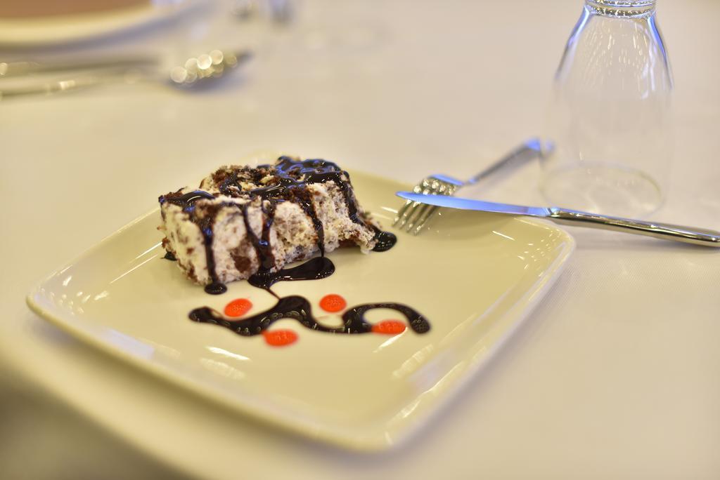 Alesha Suite Otel Trabzon Luaran gambar