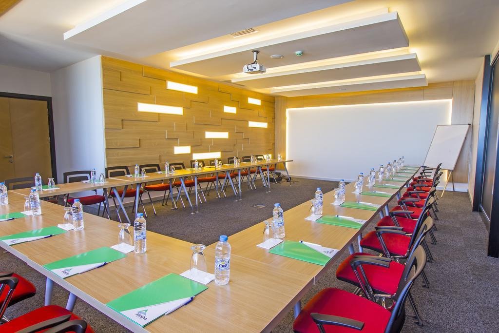 Alesha Suite Otel Trabzon Luaran gambar